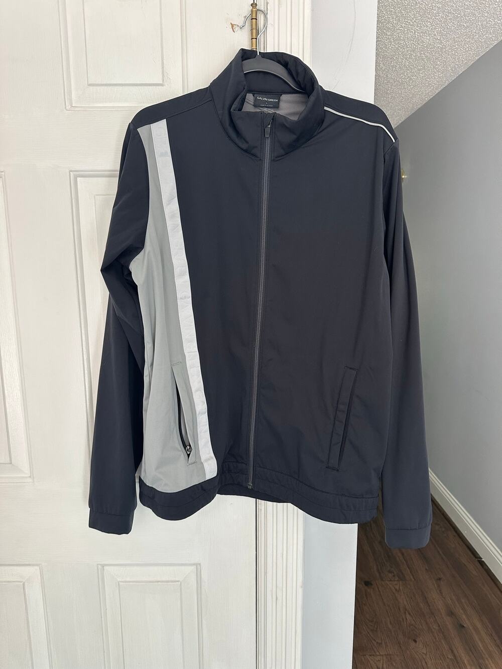 EUC Galvin Green Lucien Windproof Golf Jacket Black Gray White Sz L